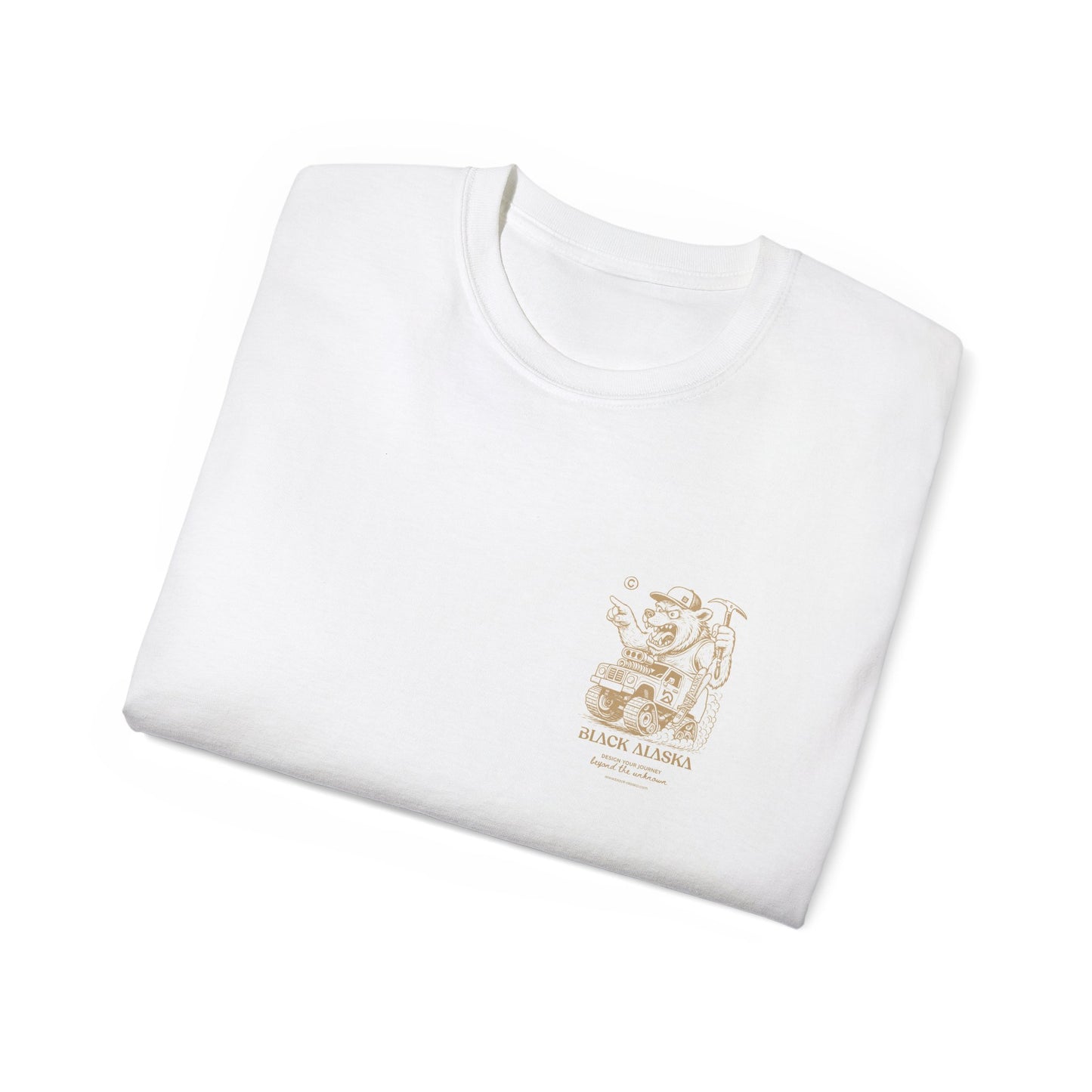 Without a crowd beyond the cloud | Unisex T-Shirt