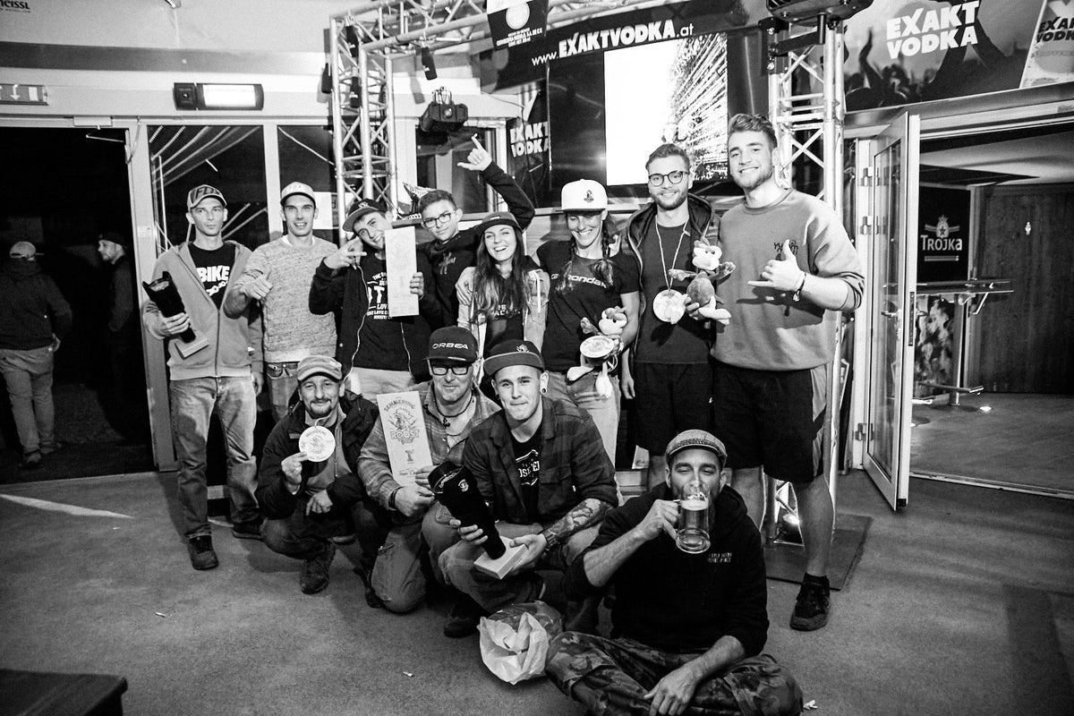 Roost Fest Best Picture Voting und Party