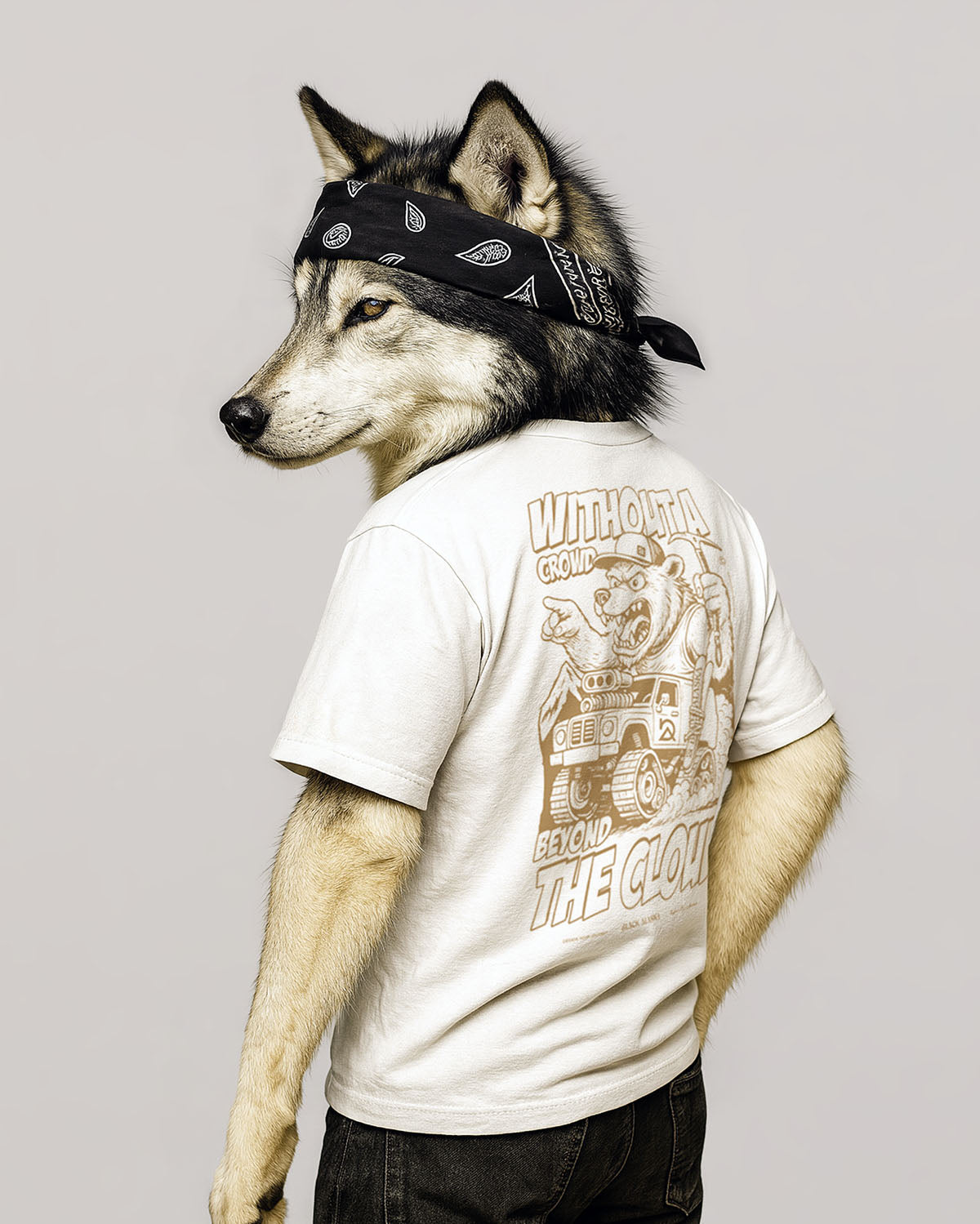 Zoolaska | Without a crowd beyond the cloud | Unisex T-Shirt